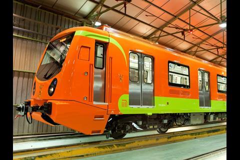tn_mx-mexico_city_metro_CAF_train_2.jpg